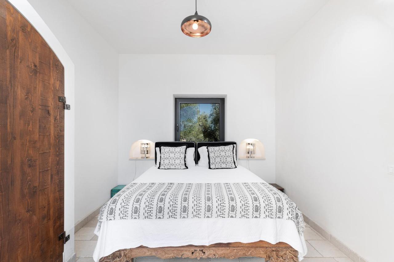 Cisternino Villa In Olive Groove Luaran gambar